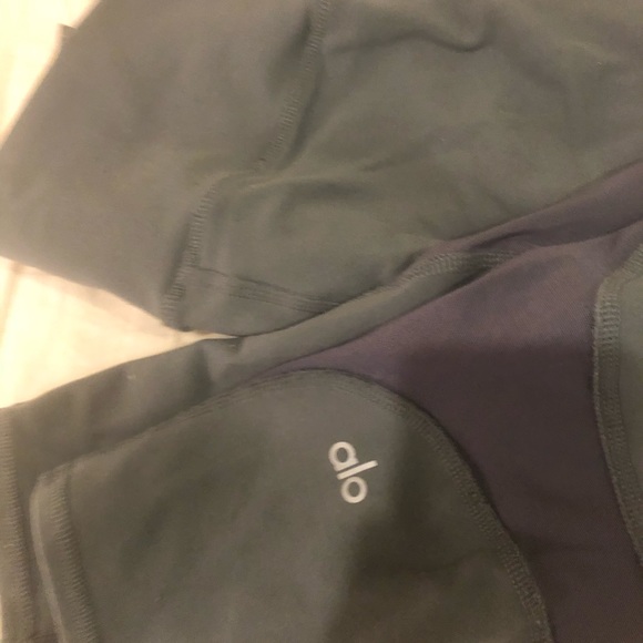 Alo cropped leggings - Picture 3 of 4